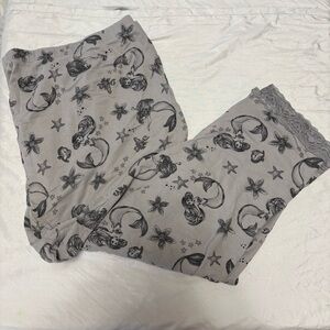 Torrid Disney little mermaid capri leggings